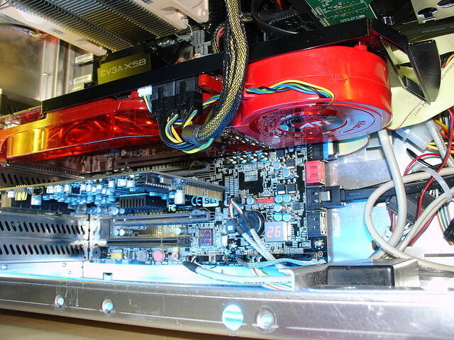 HD 2900 XTX 1024's ATI logo