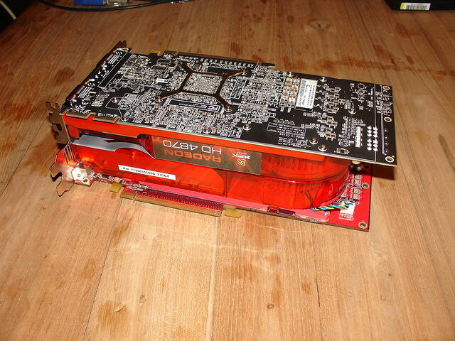 HD 4870 & HD 2900XT Cooler comparrison.JPG