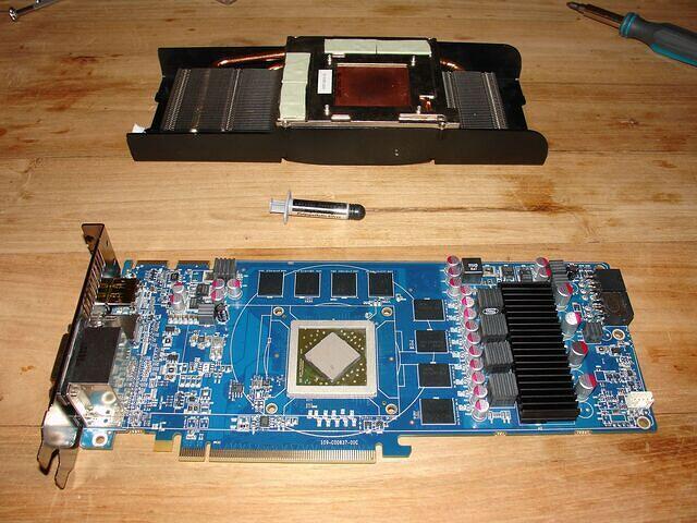 AC5 on RV870 XT VPU& VRM heatsink applied