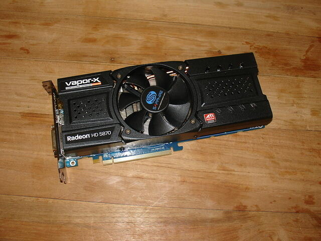 Sapphire ATi Radeon HD 5870 Vapor-X Edition PCI-E 1024MB 256Bit GDDR5 Rev.A1 0948 top angled a