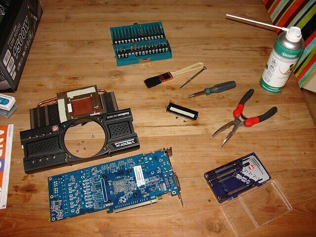 Sapphire HD 5870 Vapor-X OC Edition PCI-E 1024MB dismantled rear