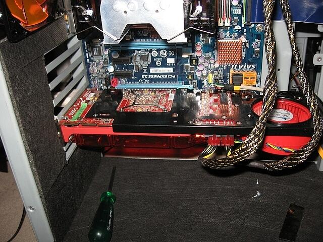 HD 2900 XTX Rev.A12 0646 in Bull's Test system