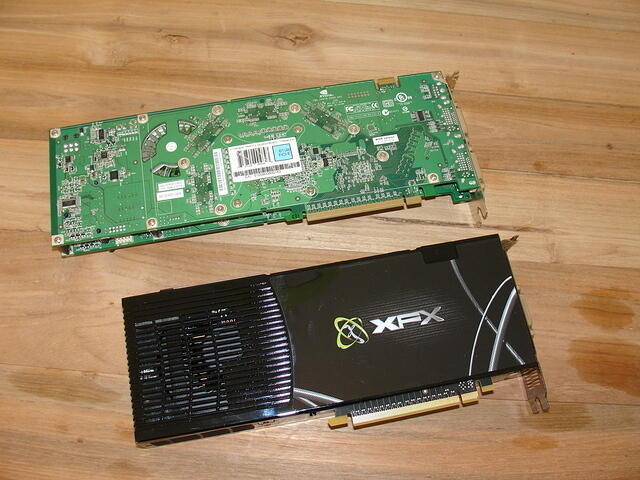 7900 GX2 & 9800 GX2 Back.JPG