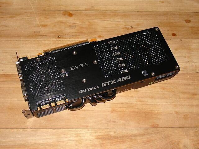 EVGA GTX 480 + backplate mounted rear