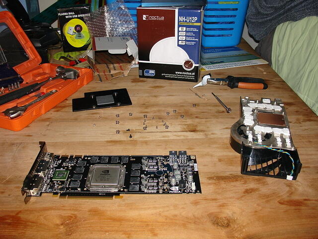 EVGA e-GeForce 8800 Ultra Super Clocked Ediiton all the parts