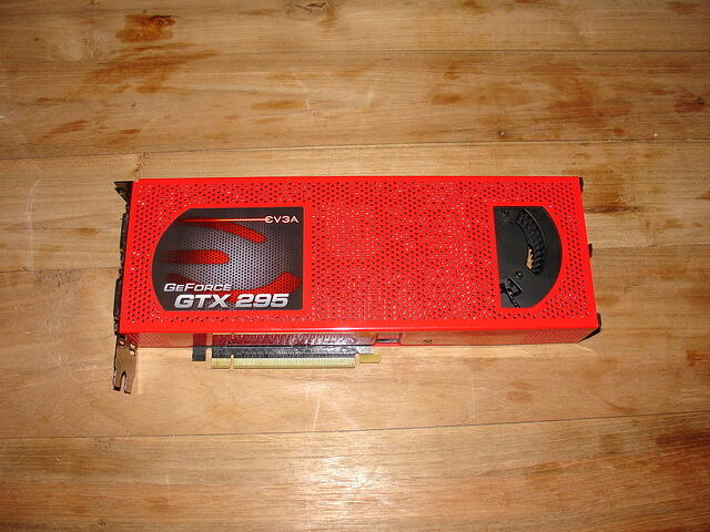 EVGA GeForce GTX 295 Red Edition "Golden Sample" PCI-E 1792MB 896Bit GDDR3 Rev.A1 1509 top
