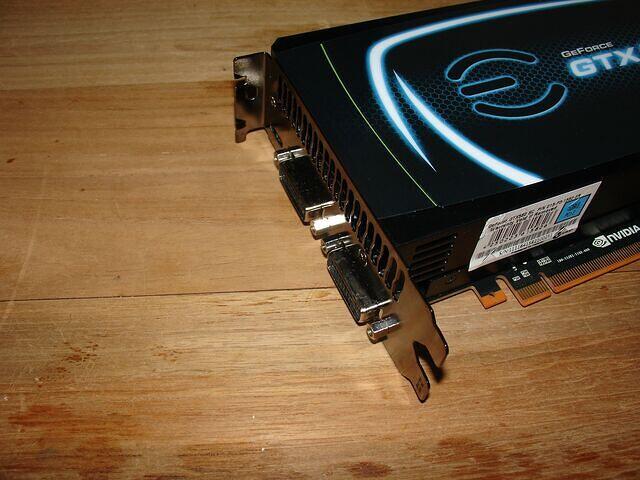 EVGA GeForce GTX 580 Super Clocked Edition PCI-E 1536MB 384Bit GDDR5 Rev.A1 4910 headshot