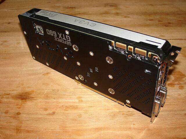 EVGA GeForce GTX 680 SuperClocked Signature Edition 2048MB 256Bit GDDR5 Rev.A2 1213 side rear