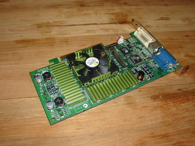 GF3 Ti500 top heatsinks