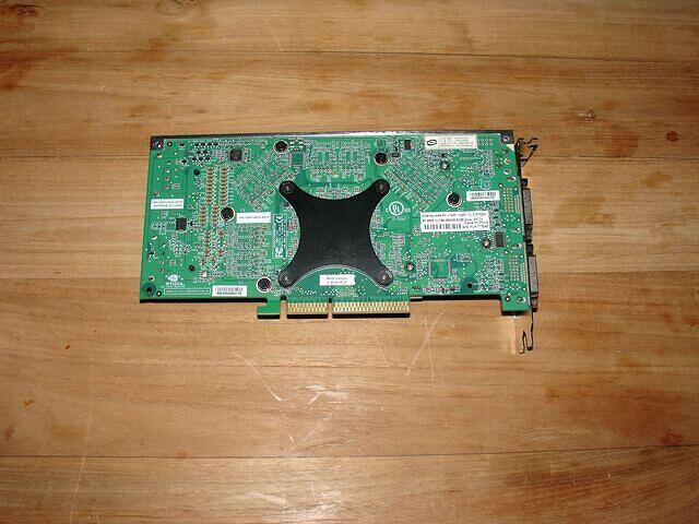 Pine XFX GeForce 6800 Ultra AGP 256MB Rev.A 0435 rear