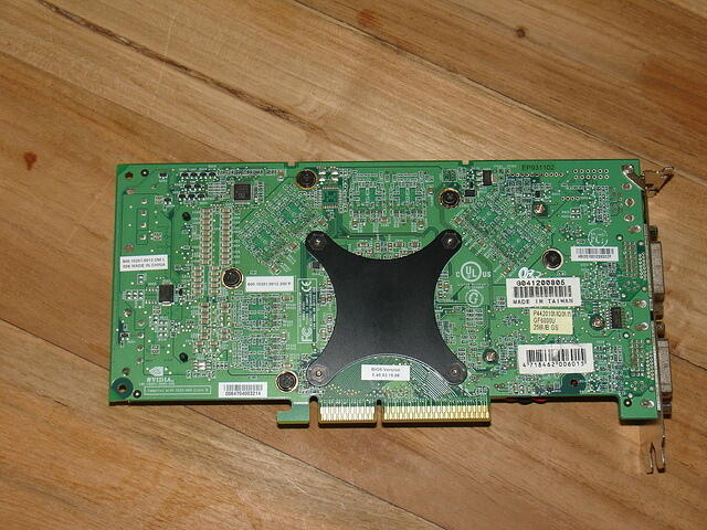 Gainward GeForce 6800 Ultra Extreme AGP 256MB GDDR3 Back.JPG