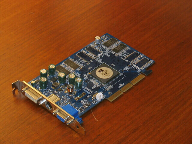 Albatron GeForce FX 5600 EP
