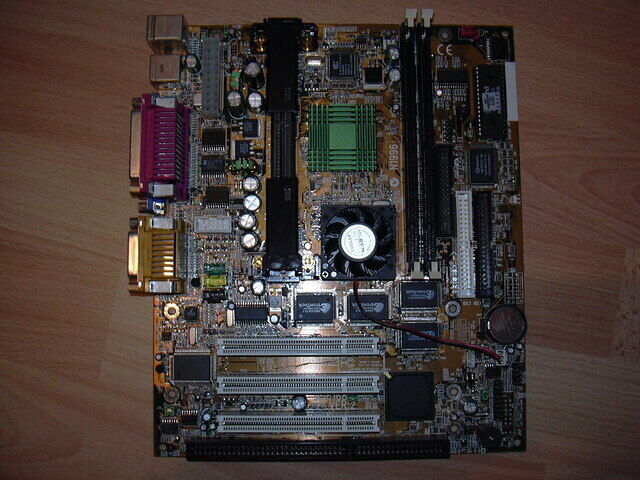 MSI MS6168 w/ Voodoo 3 2000 onBoard