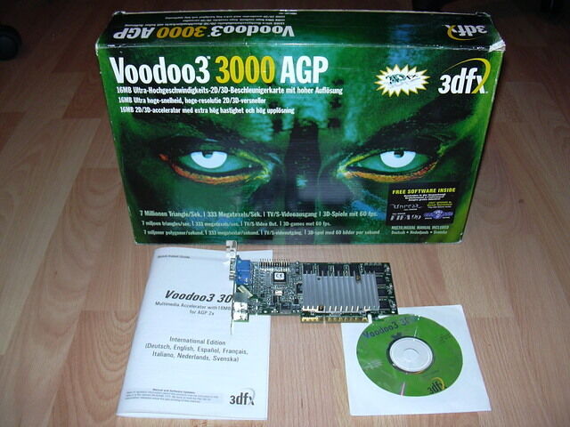 Voodoo 3 3000 Boxed w/ Silver Heatsink