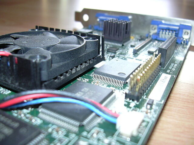 Matrox G400 MAX Detail #2