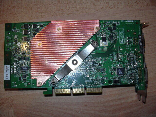 Terratec Mystify 5800 Ultra back